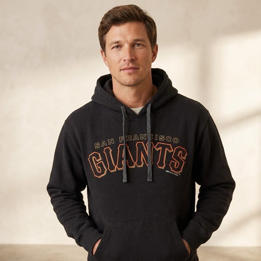 Stitches San Francisco Giants baseball hoodie sweatshirt black men’s small cozy